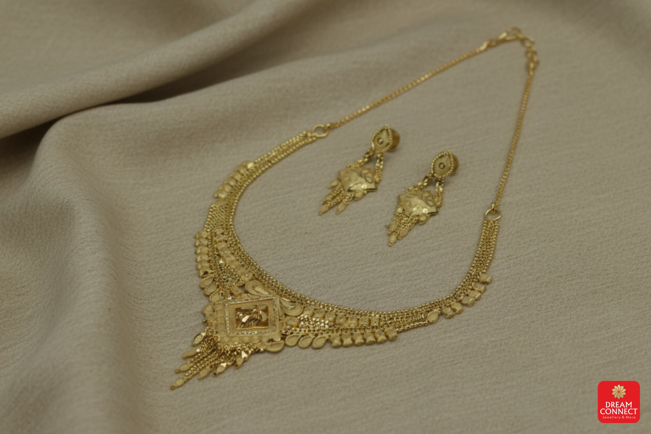 Gold Plated Necklace Set (BX2 SNS4.3)