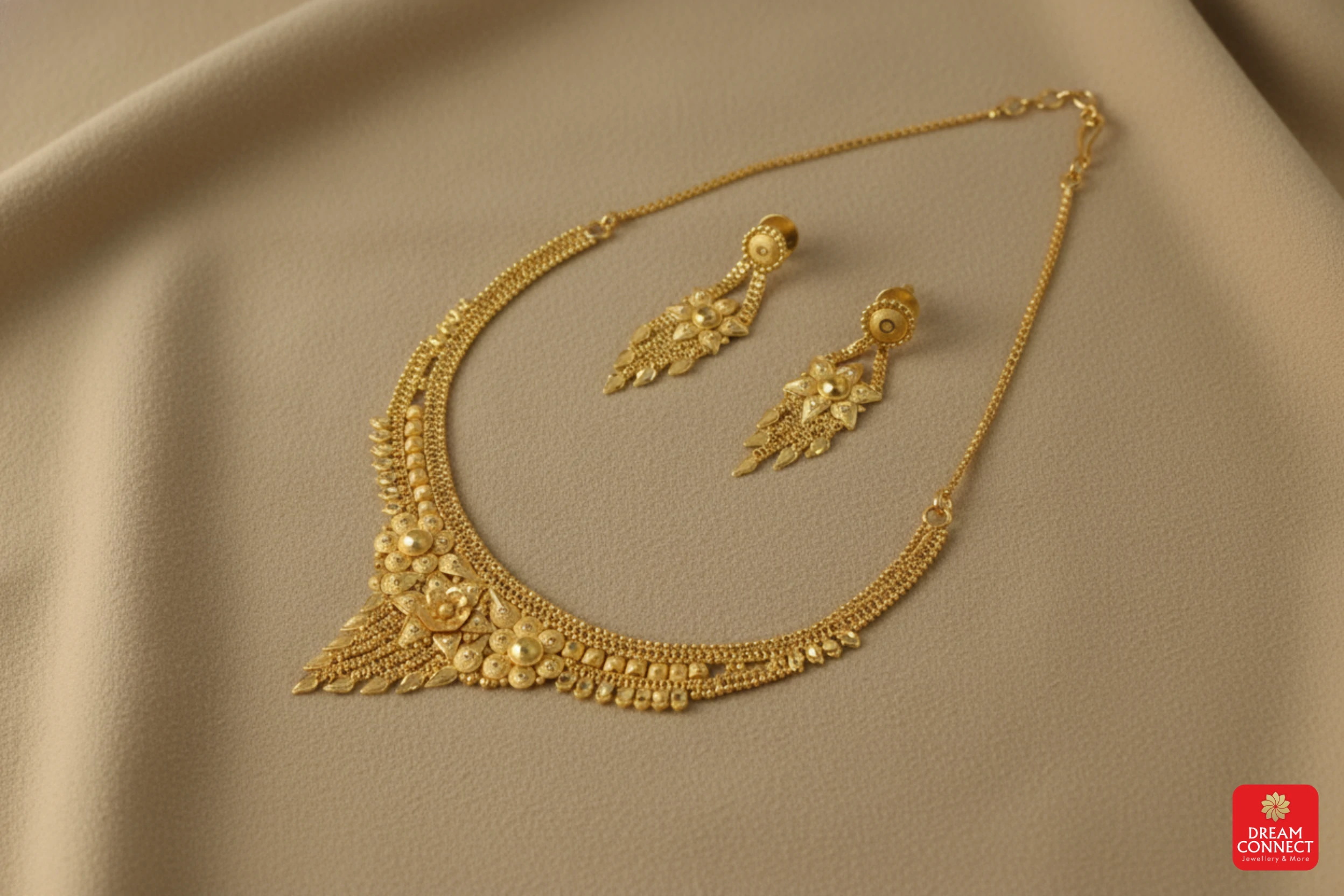 Gold Plated Necklace set (BX2 SNS 1)