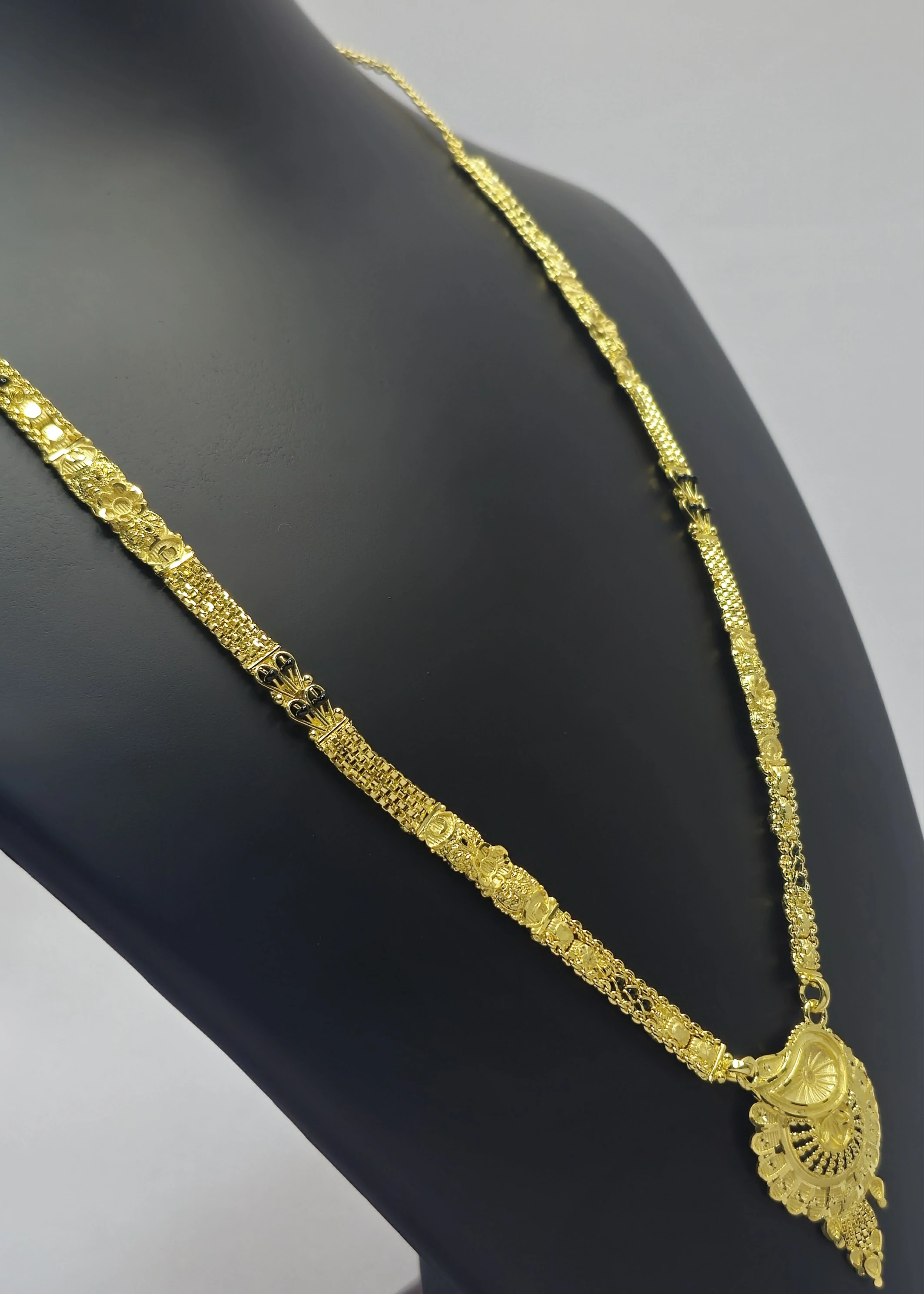 Short Mangalsutra SMRS1