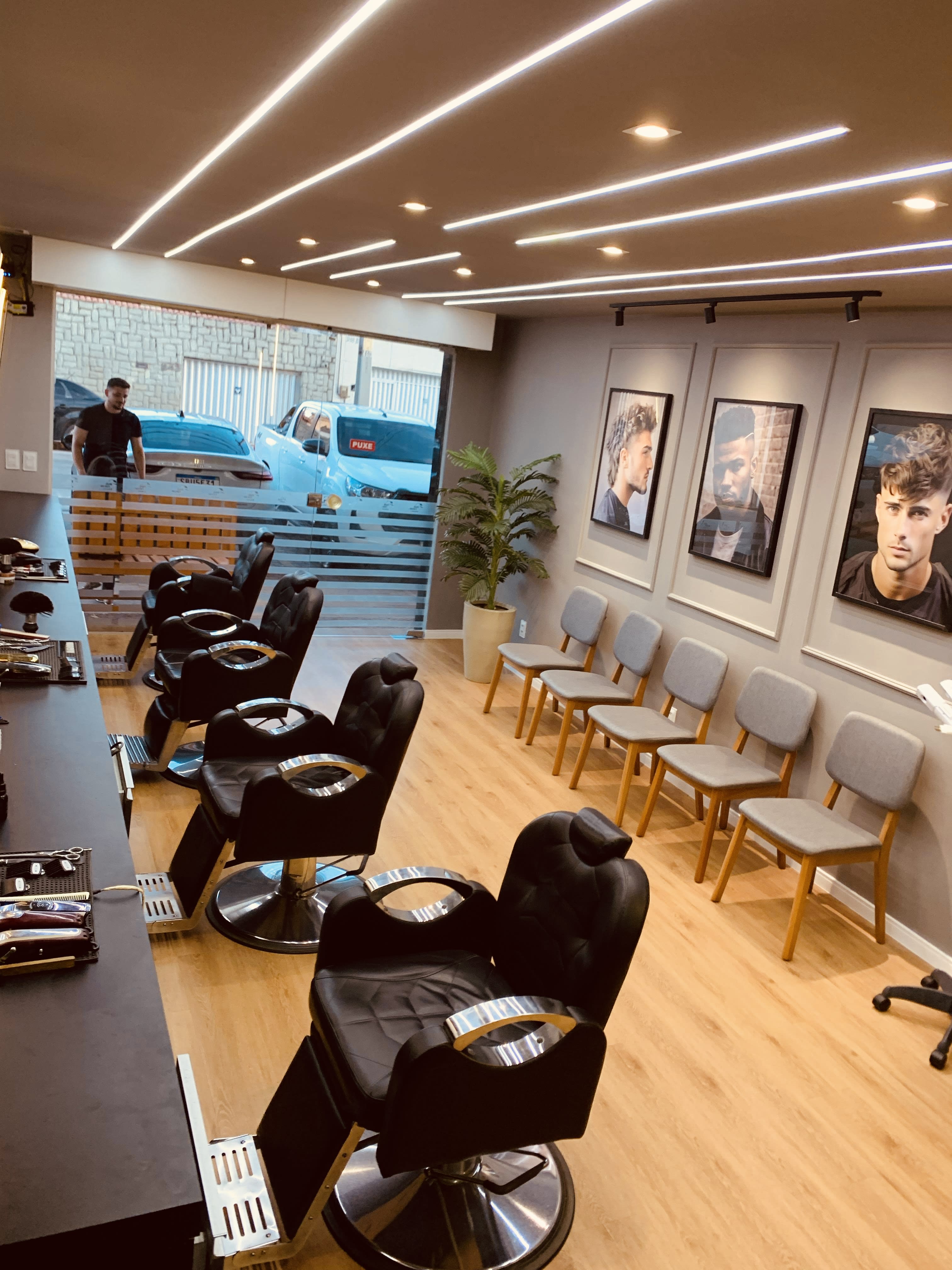 Dom Falcão Barbearia Sul