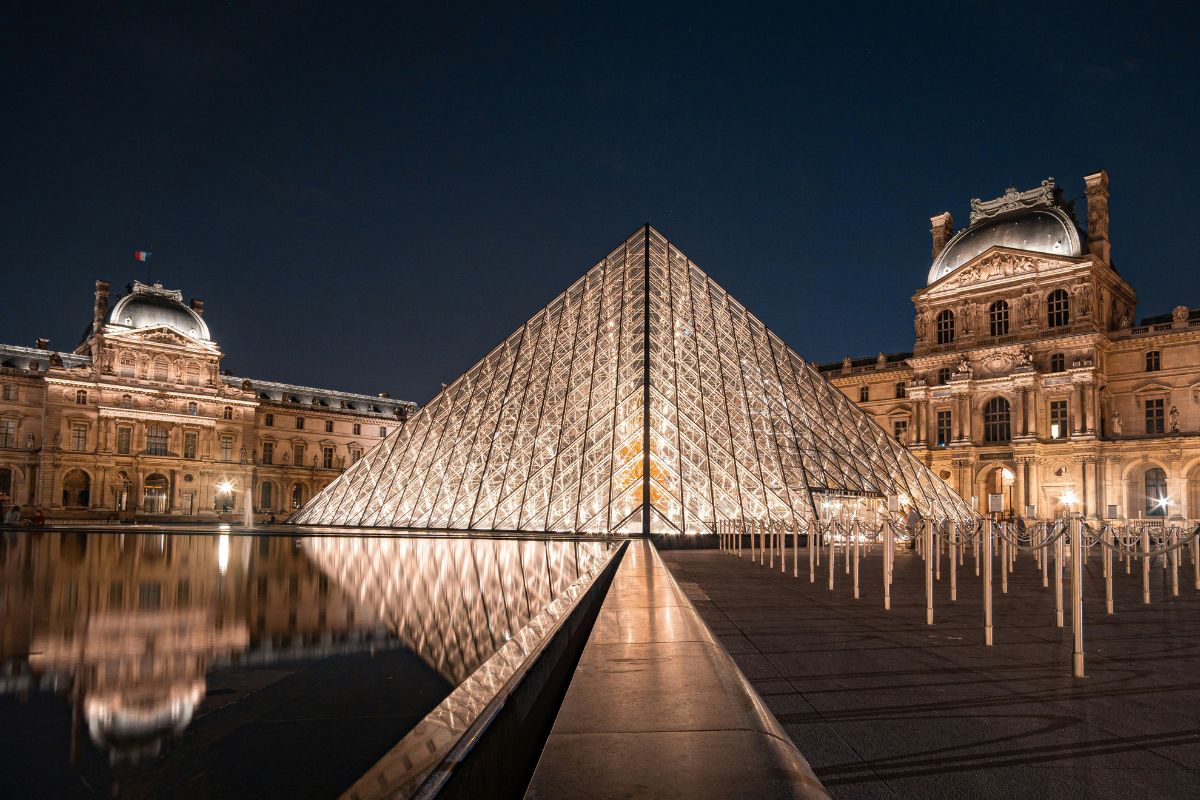 Louvre Museum