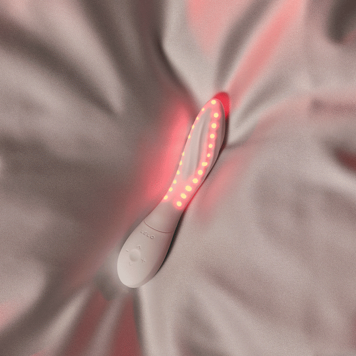 A0957<br> Lelo Mona Spectra<br> Red Light Therapy