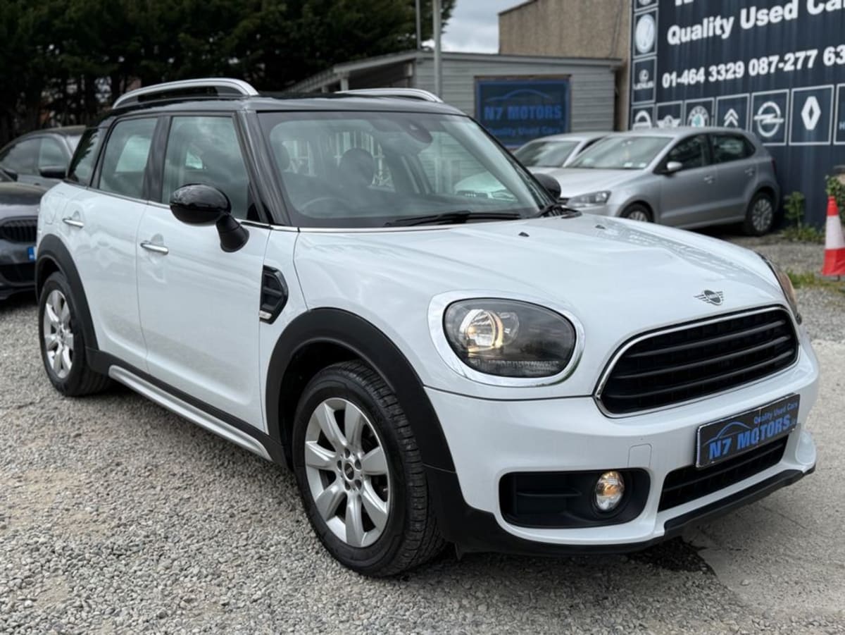 White 2019 MINI Countryman advertised on Bargaindigger in Dublin 22