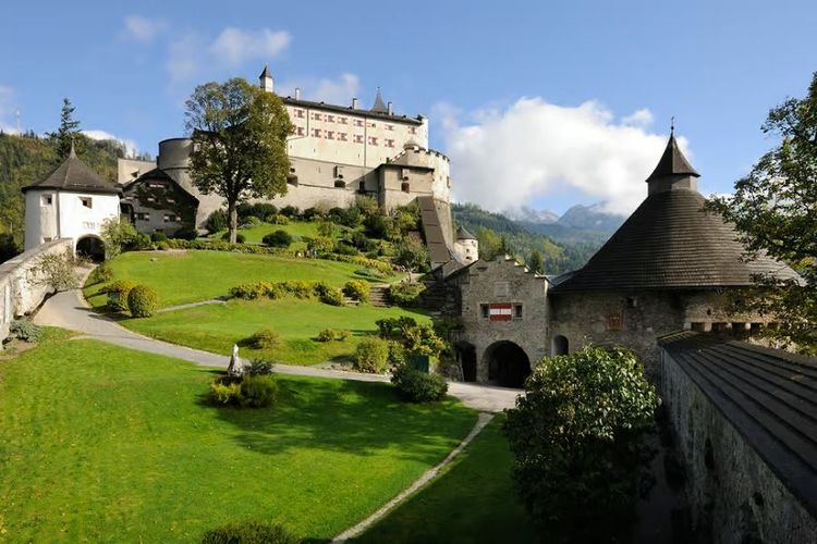 Hohenwerfen Fortress3.jpg