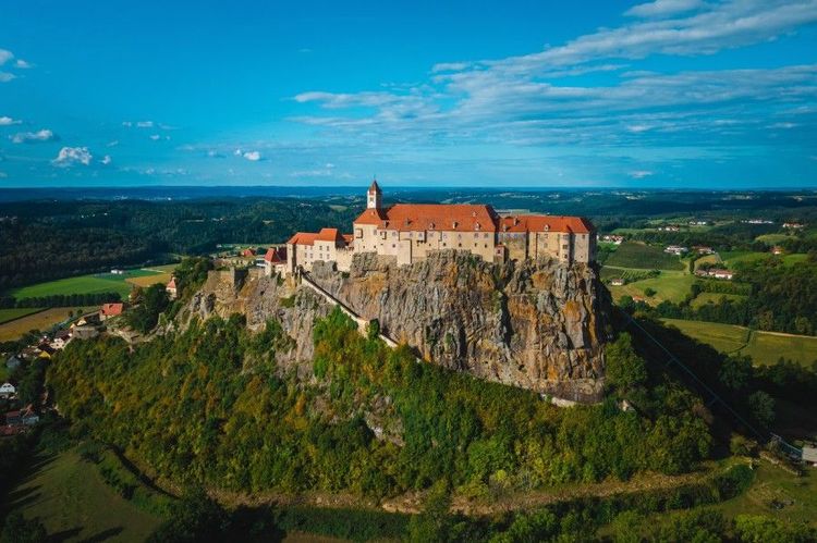 Riegersburg Castle.jpg