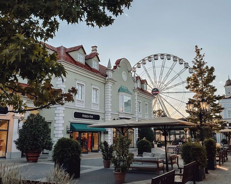 Designer Outlet Parndorf.jpg