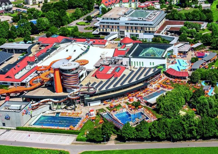 Sonnentherme Lutzmannsburg.jpg
