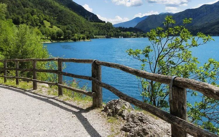 Lago di Ledro.jpg