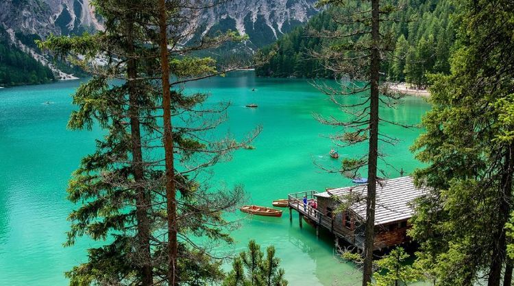 Braies Lake.jpg