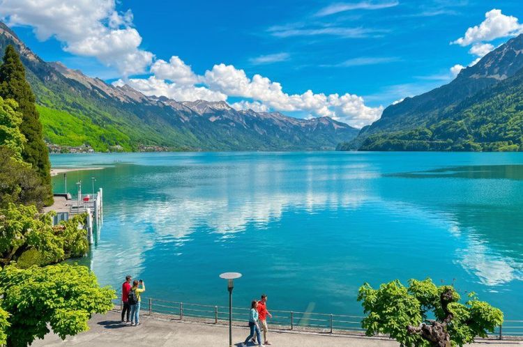 Brienzersee Lakewalk.jpg