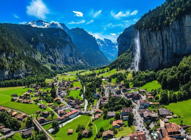Lauterbrunnen.jpg