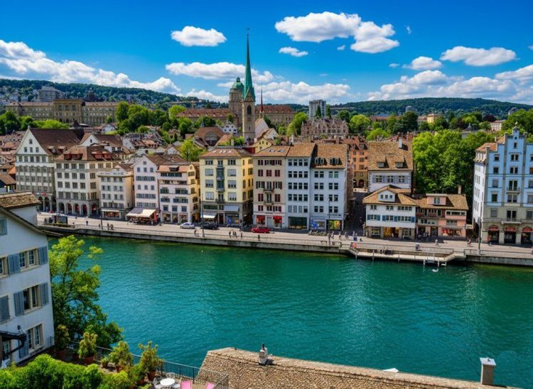 Lindenhof Hill.jpg