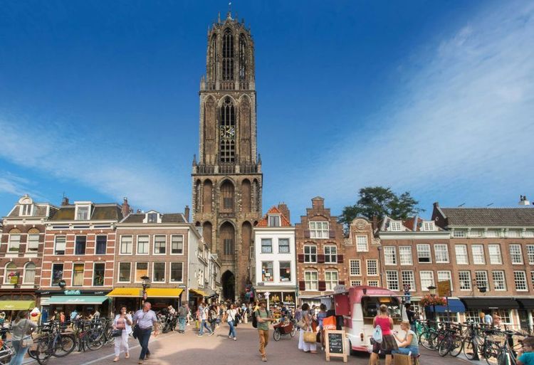 Dom Tower.jpg