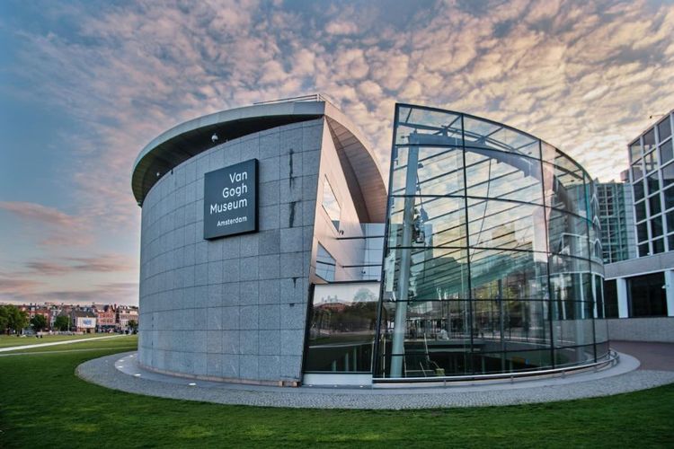 Van Gogh Museum.jpg