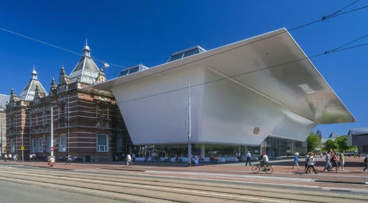 Stedelijk Museum Amsterdam.jpg