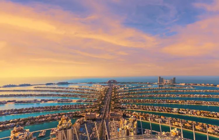 The View Palm Jumeirah.jpg