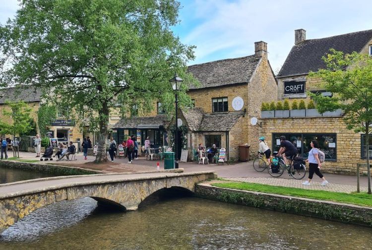 Bourton-on-the-Water.jpg
