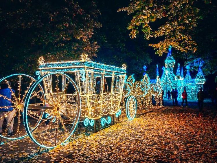 Lumina Park Budapest.jpg