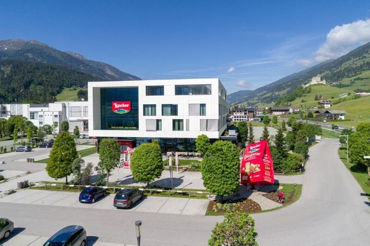 Loacker Konfekt GmbH - Werk Heinfels Pustertal.jpg