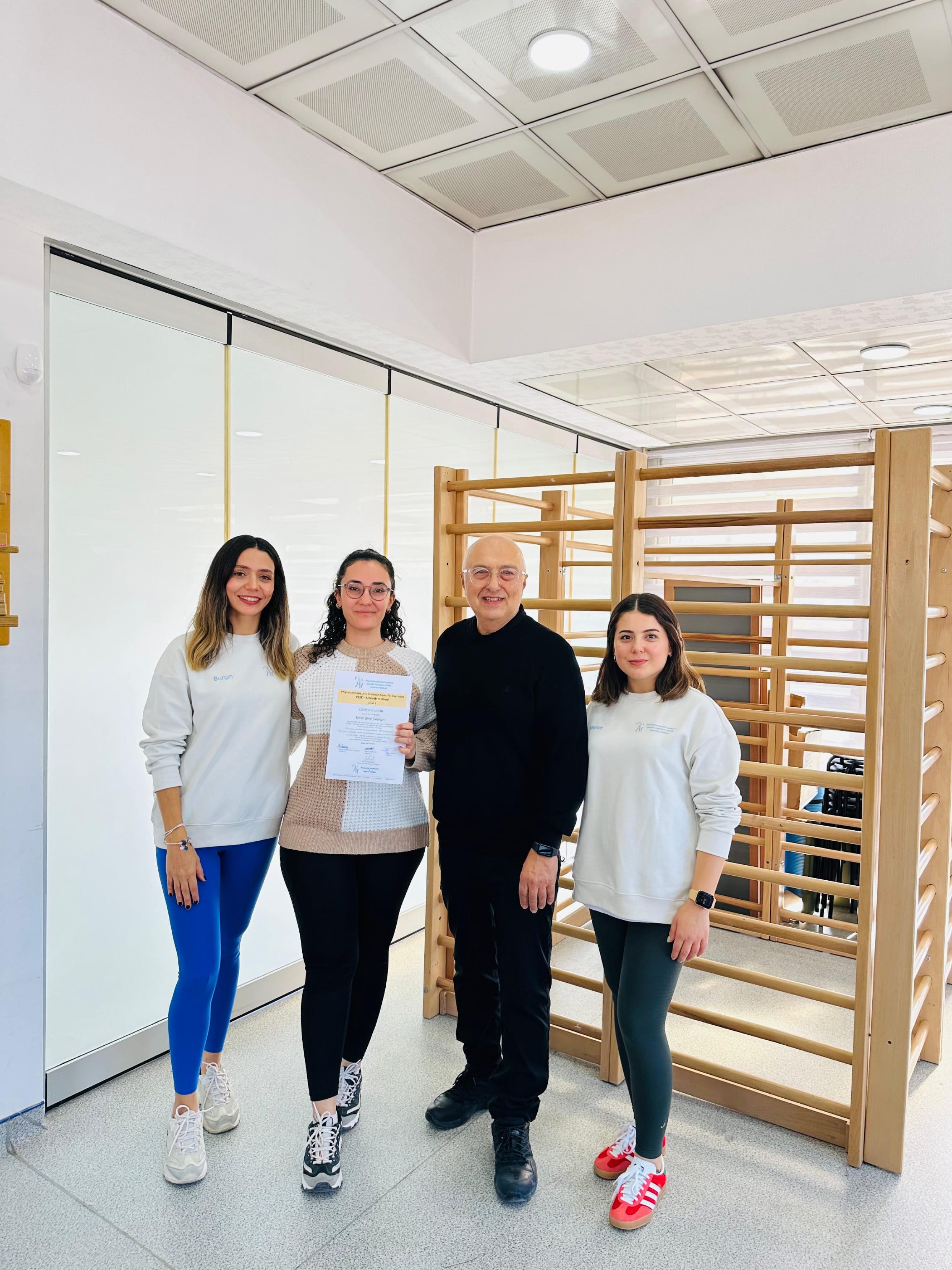 Galeri fotoğrafı 3