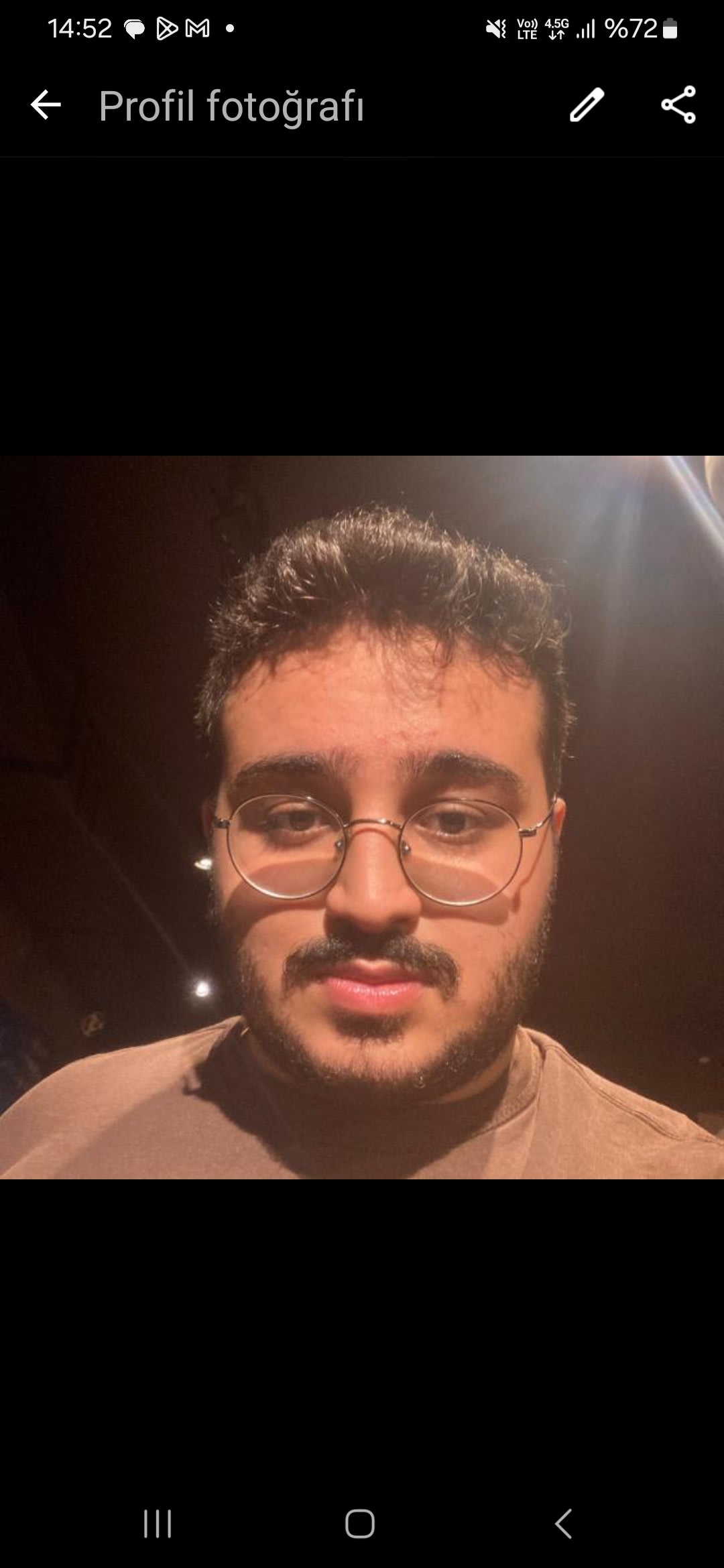 Galeri fotoğrafı 1