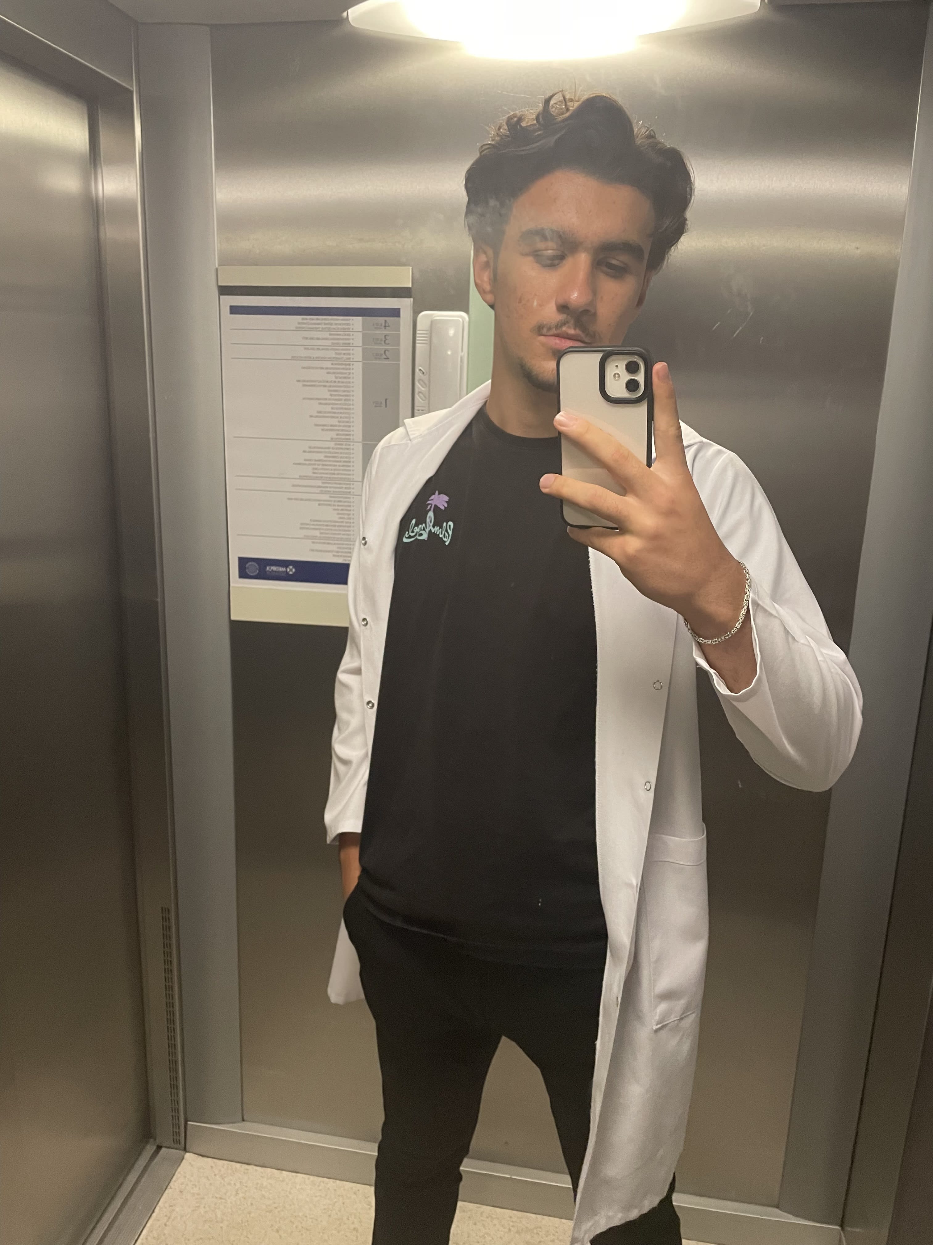 Galeri fotoğrafı 1