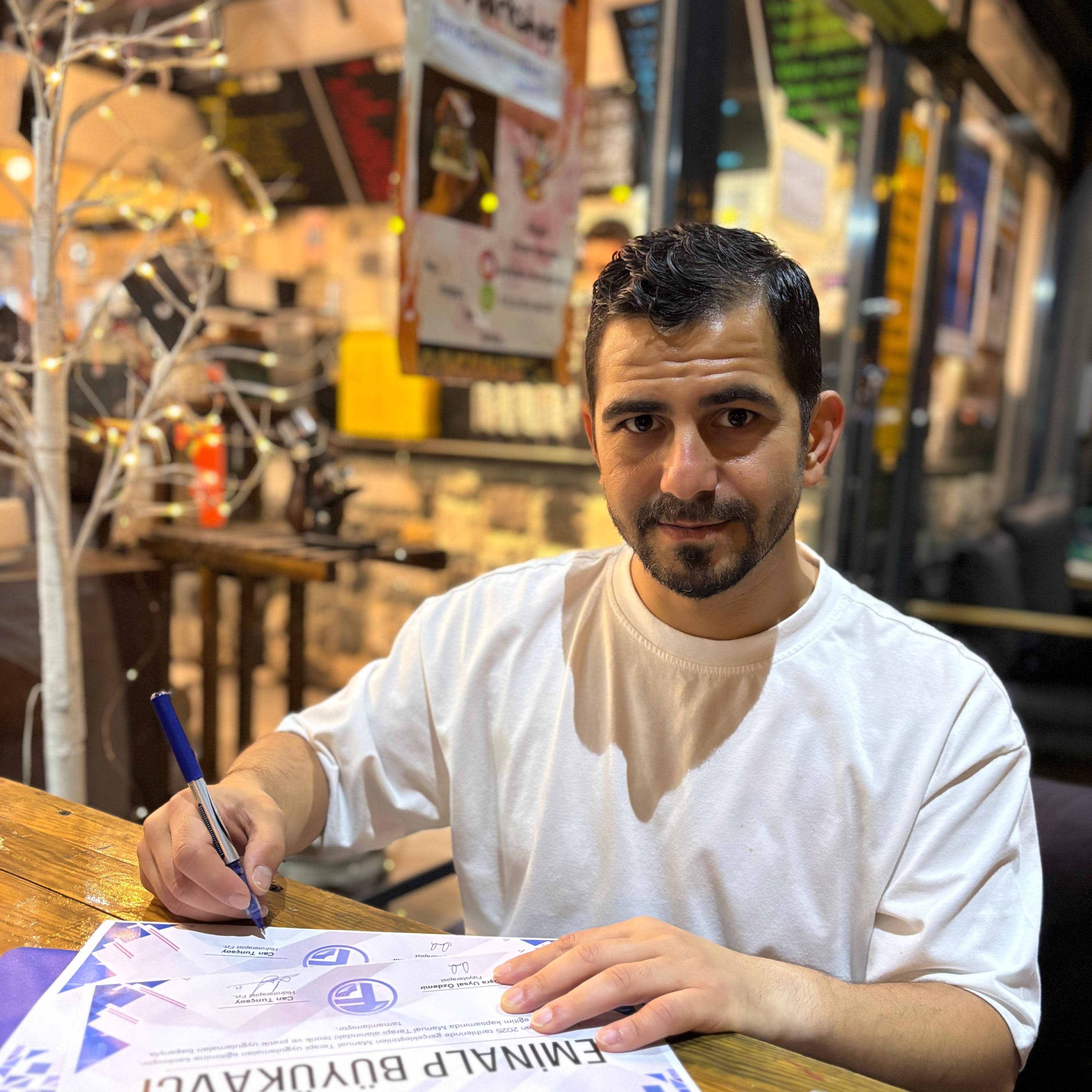 Galeri fotoğrafı 1