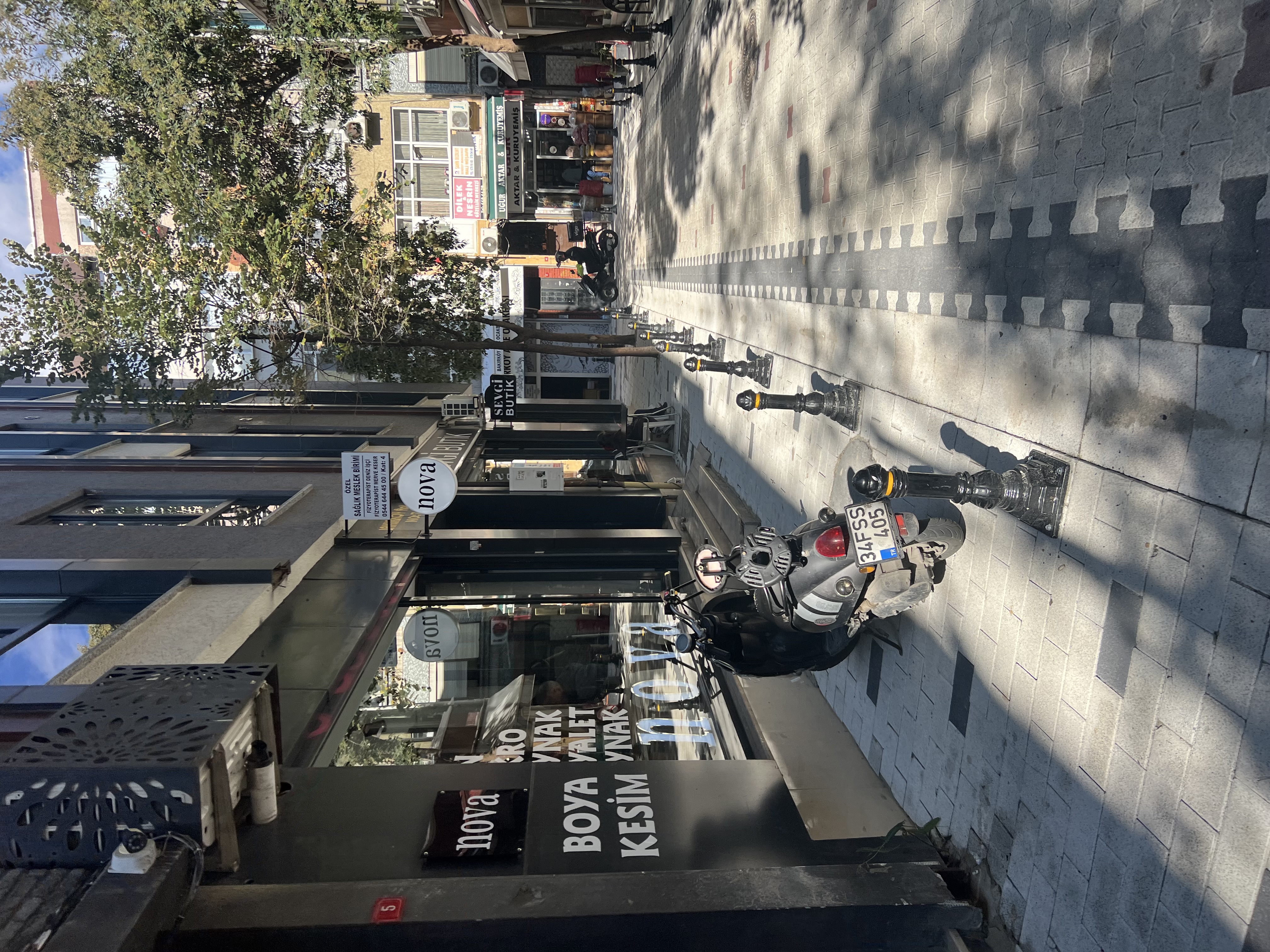 Galeri fotoğrafı 1