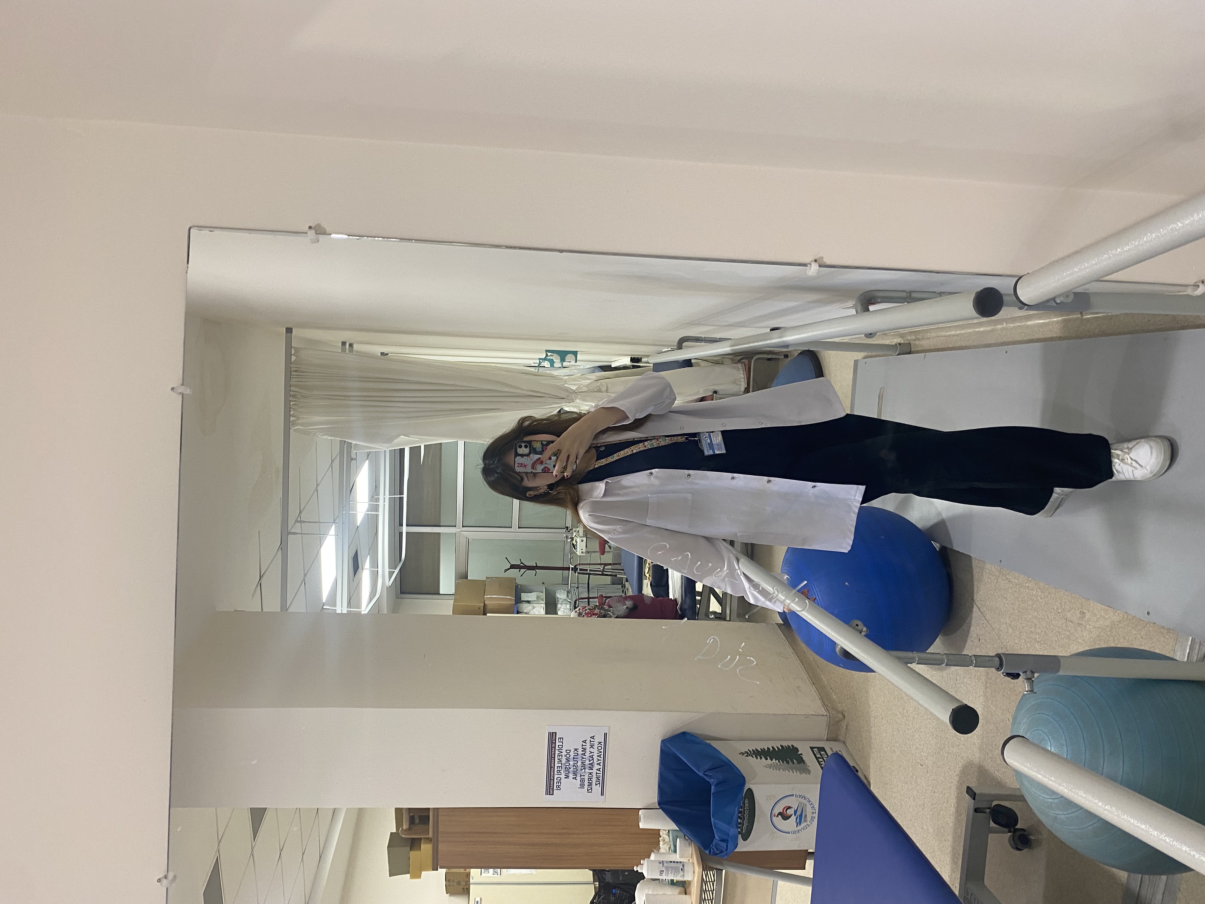 Galeri fotoğrafı 1