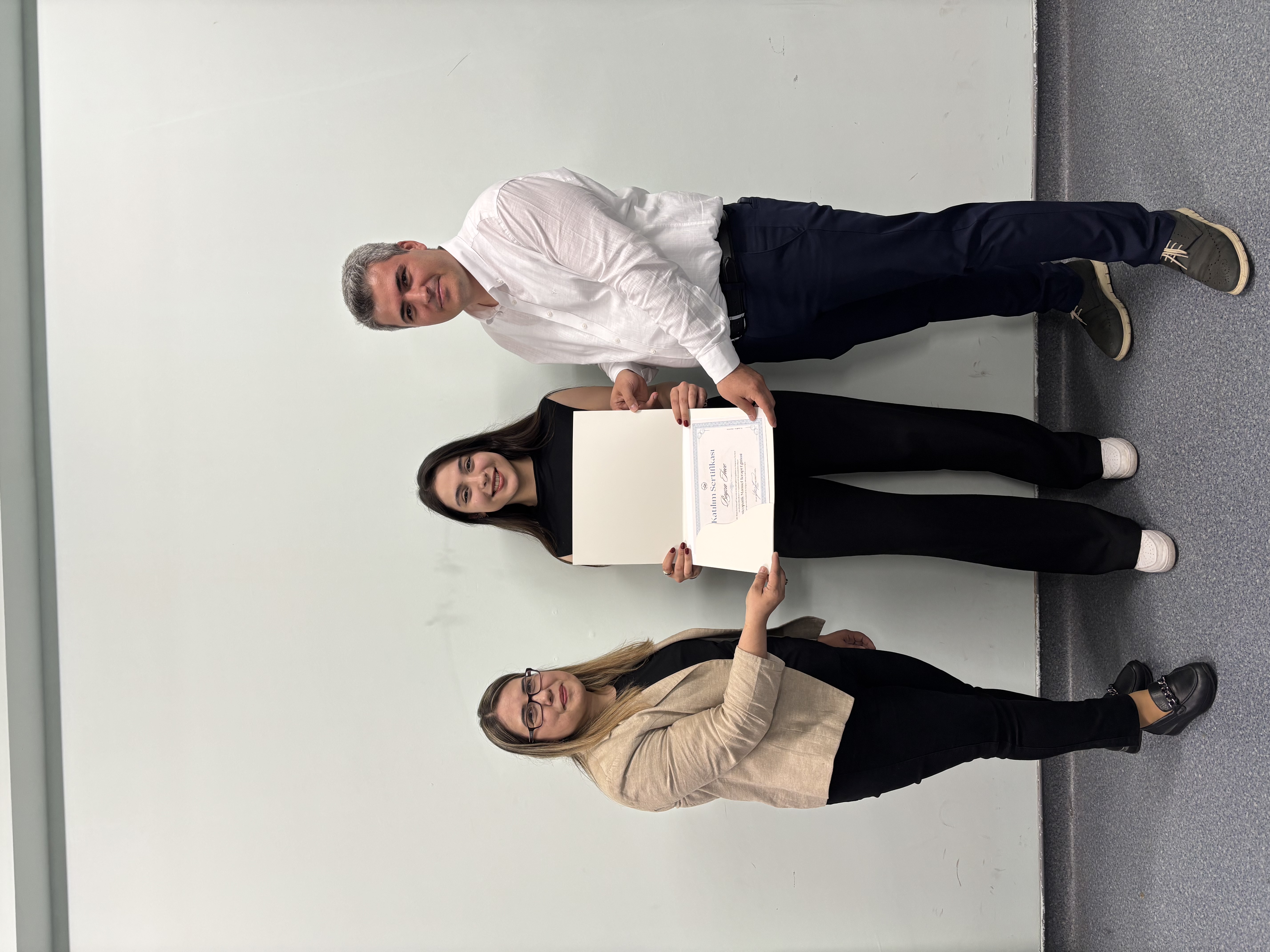 Galeri fotoğrafı 1