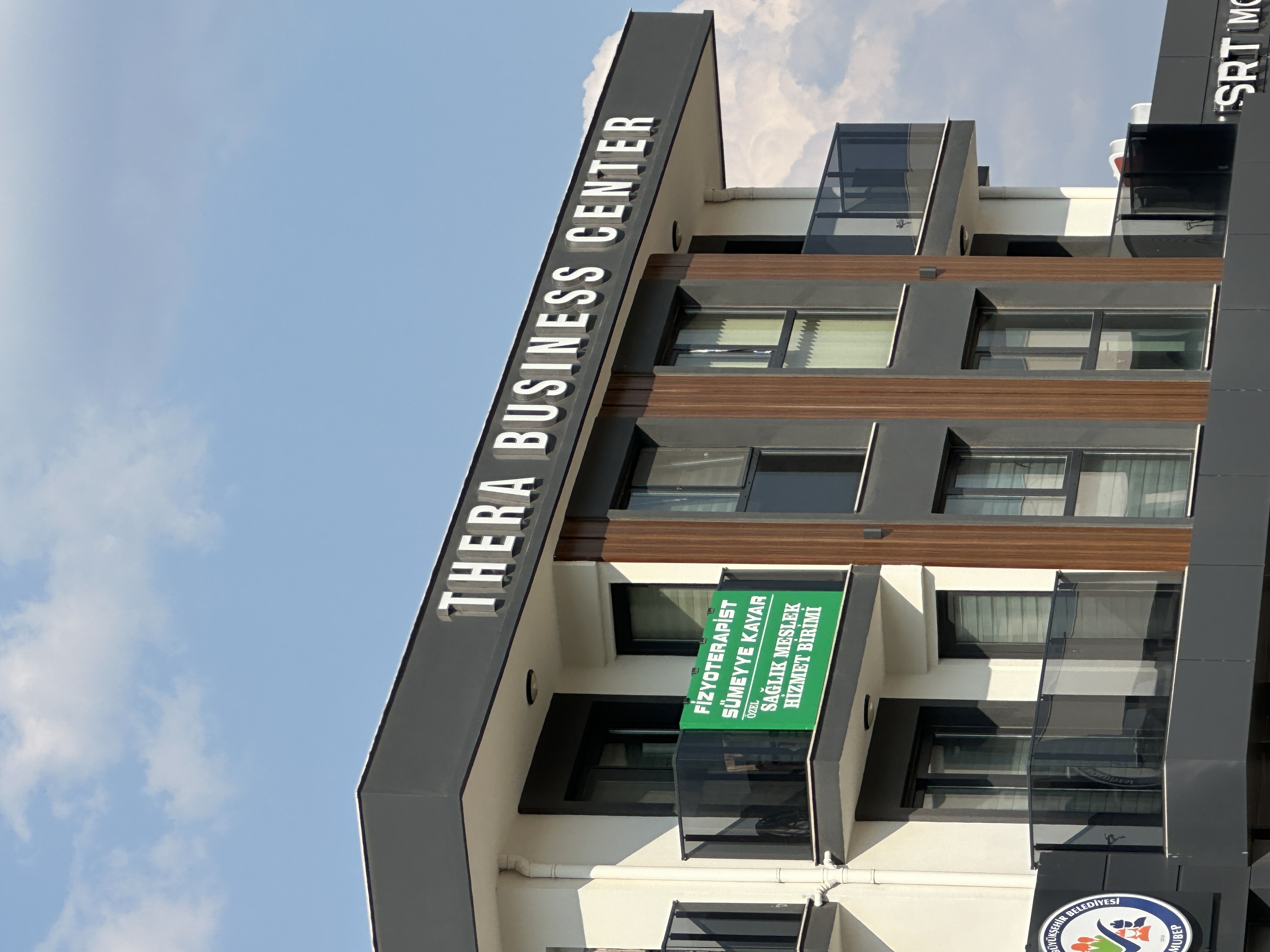 Galeri fotoğrafı 1