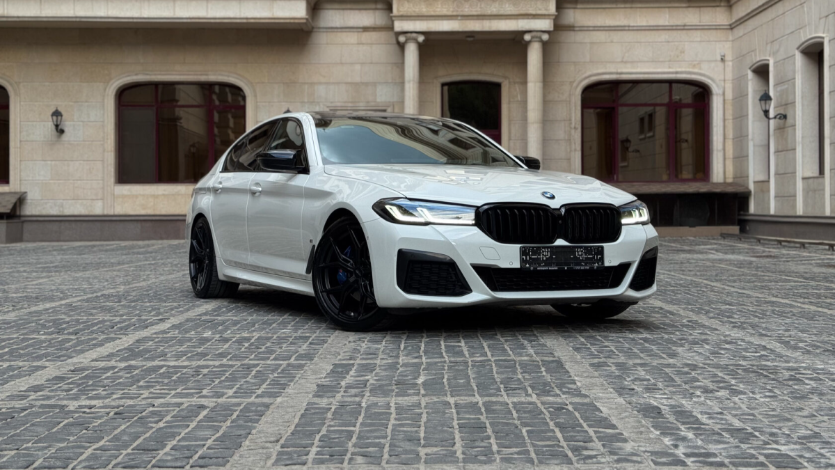 BMW 530i