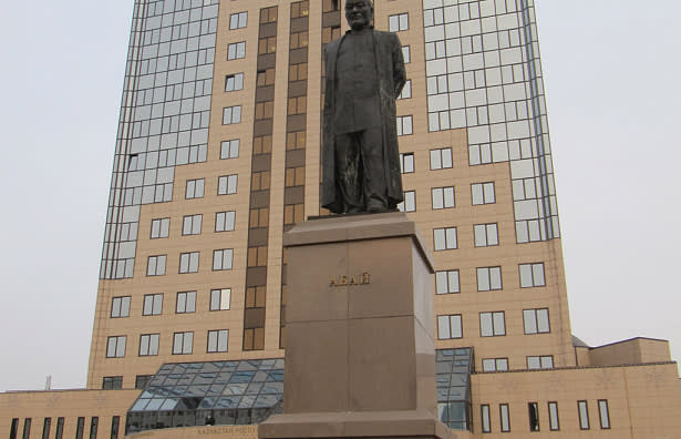 Monument to Abai Kunanbayev