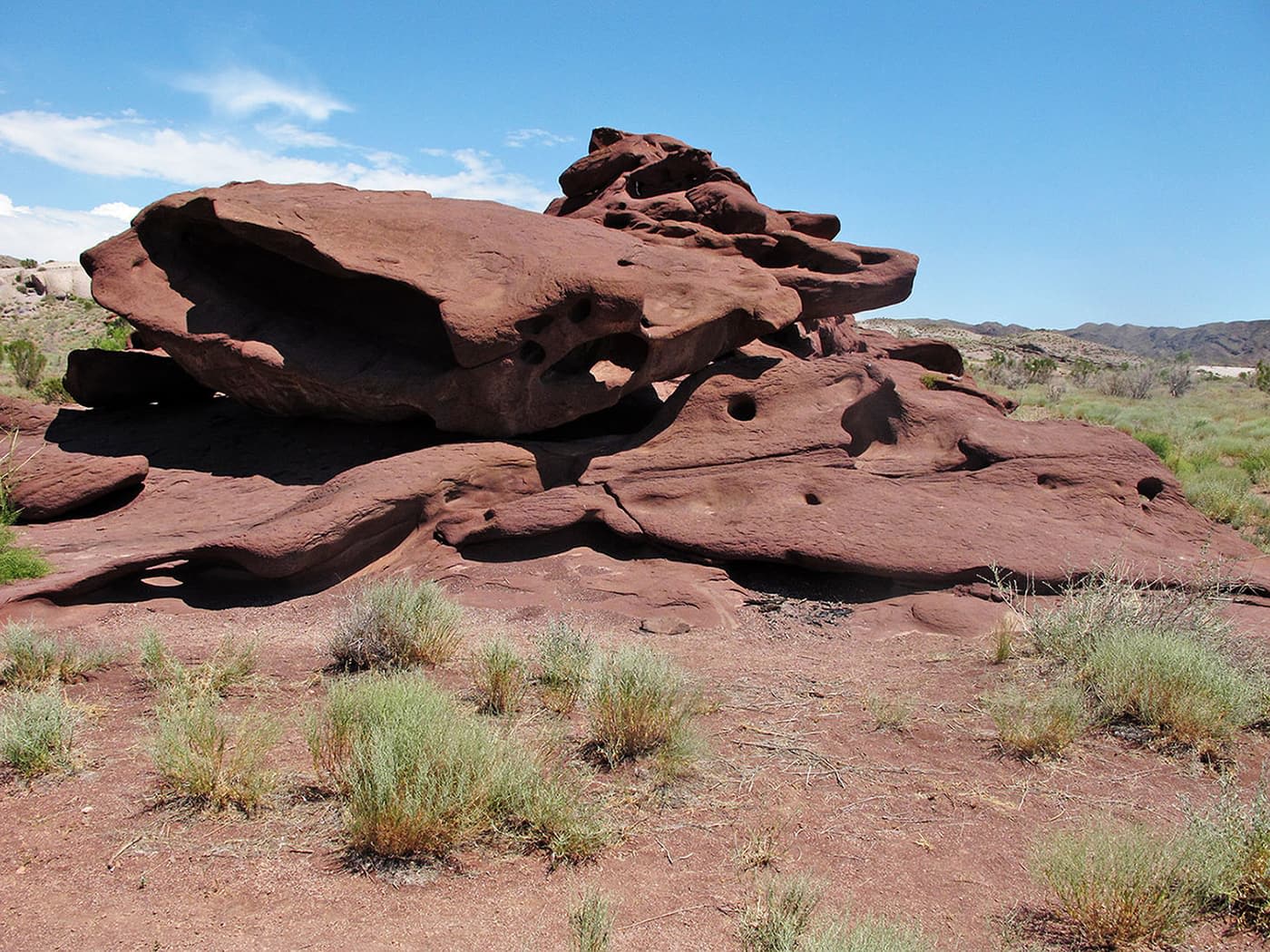 Горы Катутау в нацпарке Алтын‑Эмель travel scenery in Kazakhstan