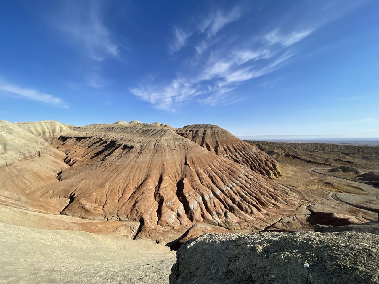 Altyn Emel & Singing Dune: Tour route with scenic nature in Kazakhstan