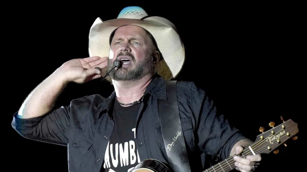 garth brooks is coming to chicago in 2026