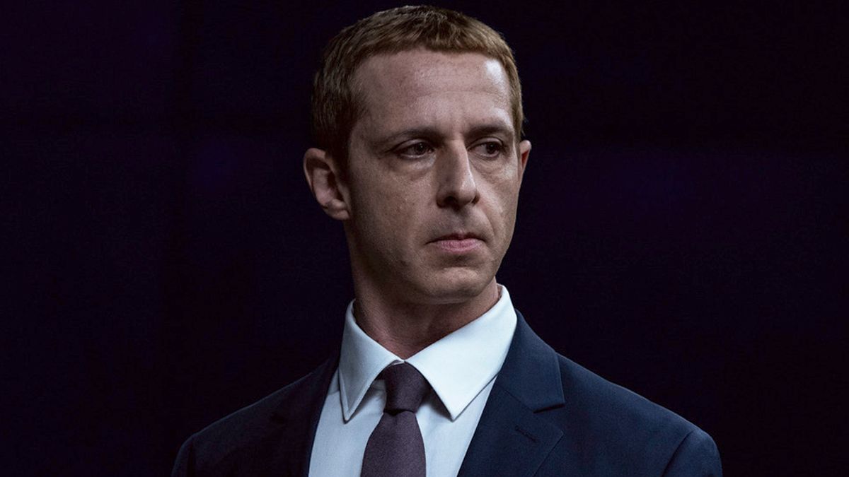 jeremy strong committed to the zuckerberg role