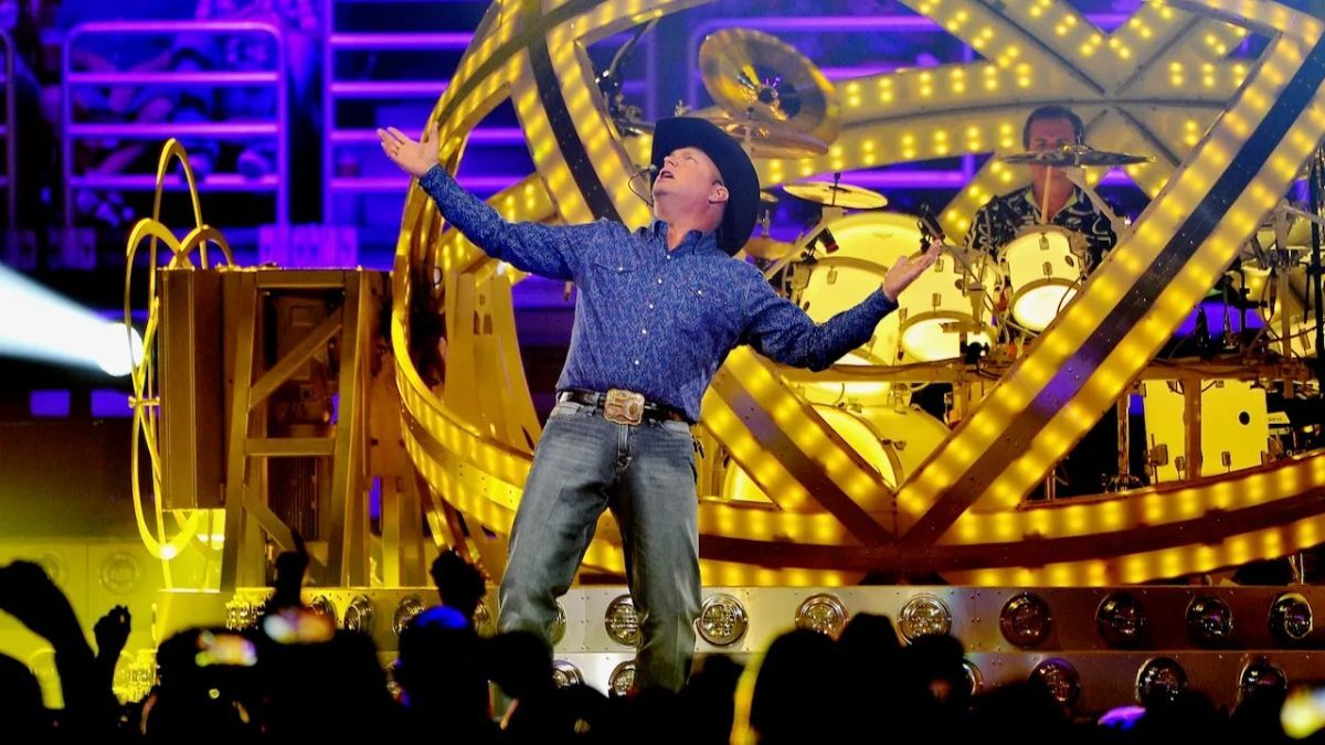 garth brooks is adding dc dates to his tour
