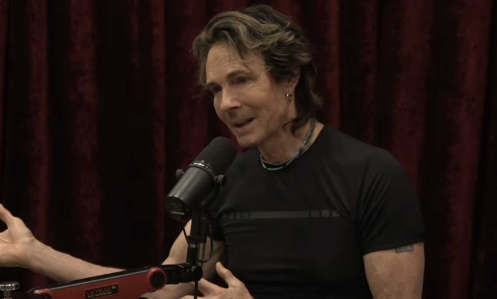 rick springfield says he killed a guy during a vietnam gig