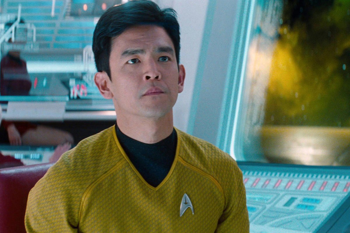 john cho reveals the absolute lore of the tarantino star trek movie