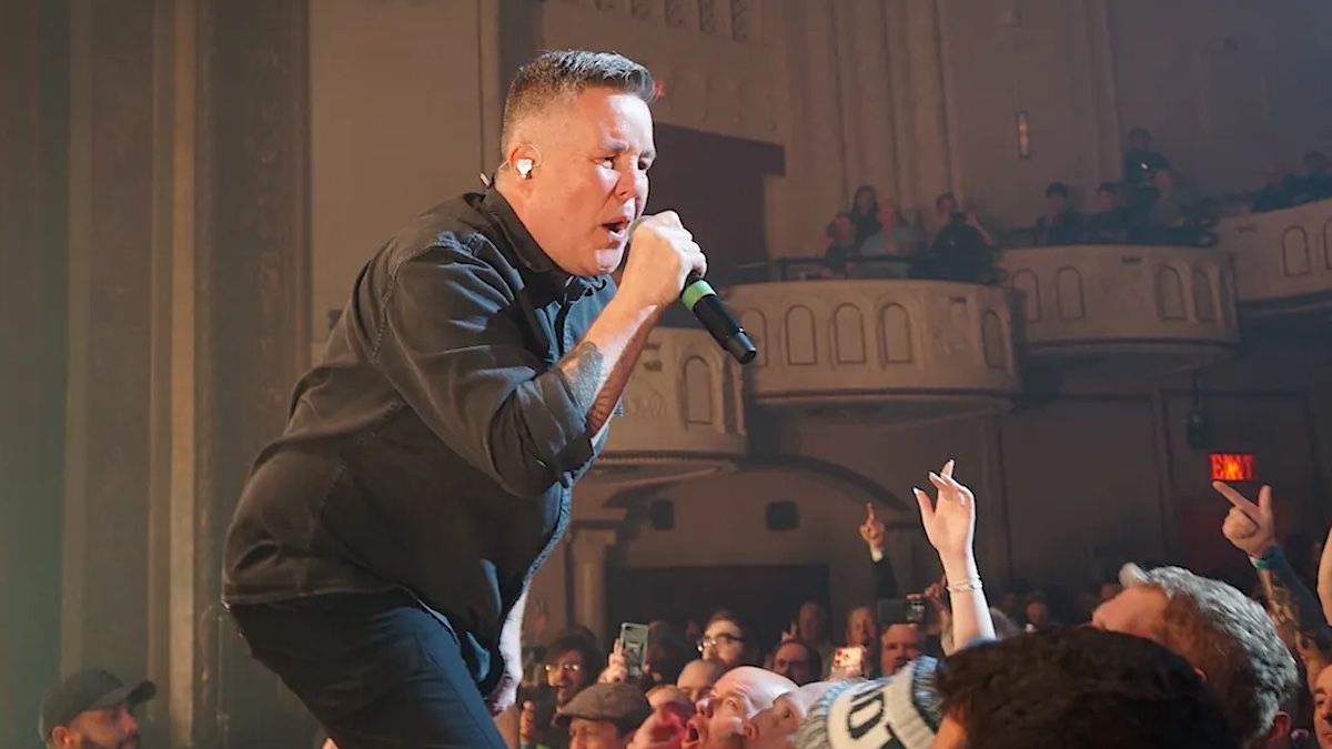 dropkick murphys dropping a 2027 st pats tour and we need it