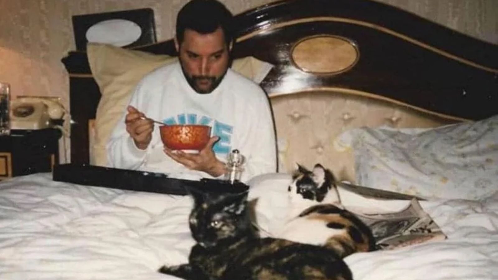 literally just normal people: 15 celeb snaps we aren't allowed to see