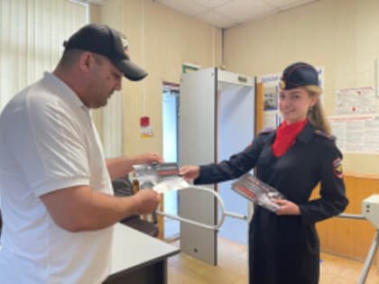 Госавтоинспекторы по городскому округу Лобня провели разъяснительные беседы