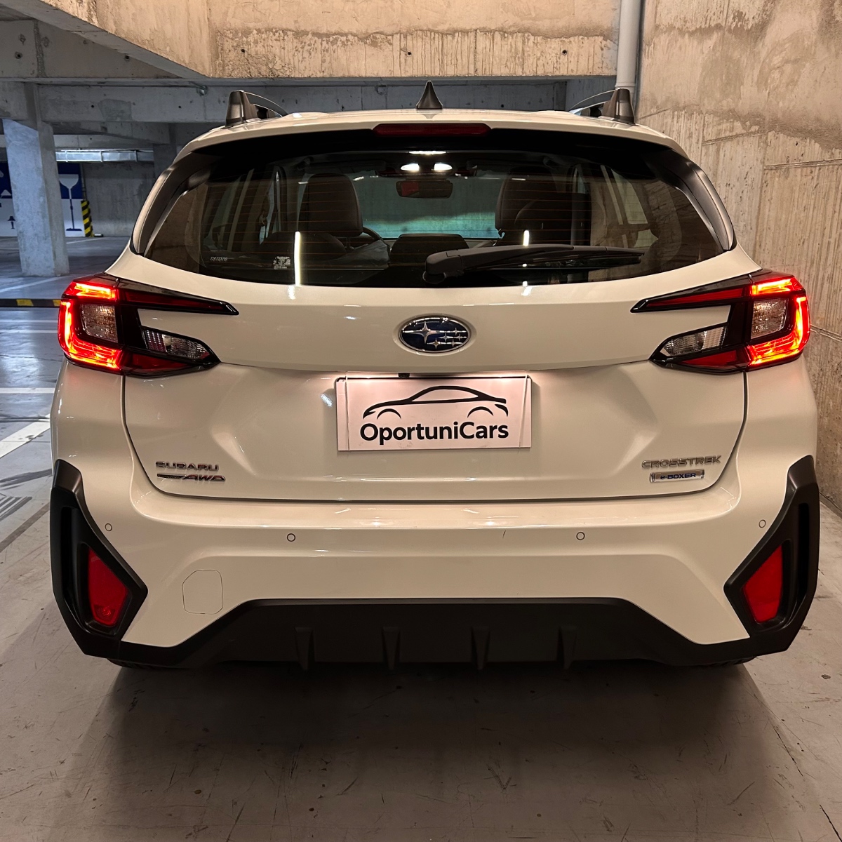 Vehicle media 4