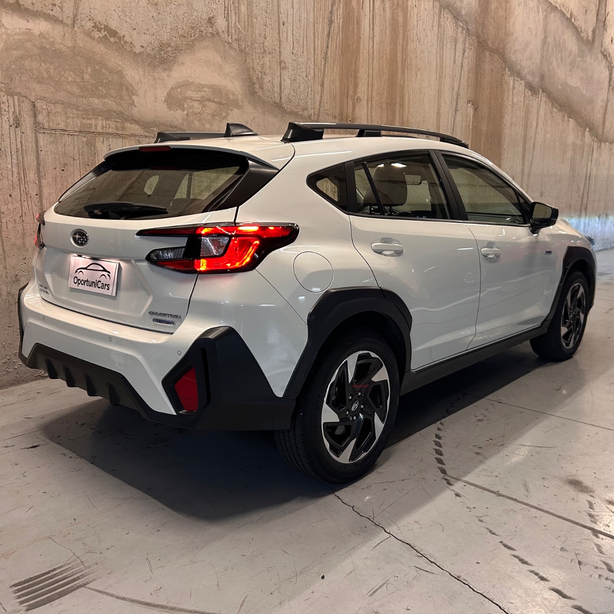Vehicle media 5