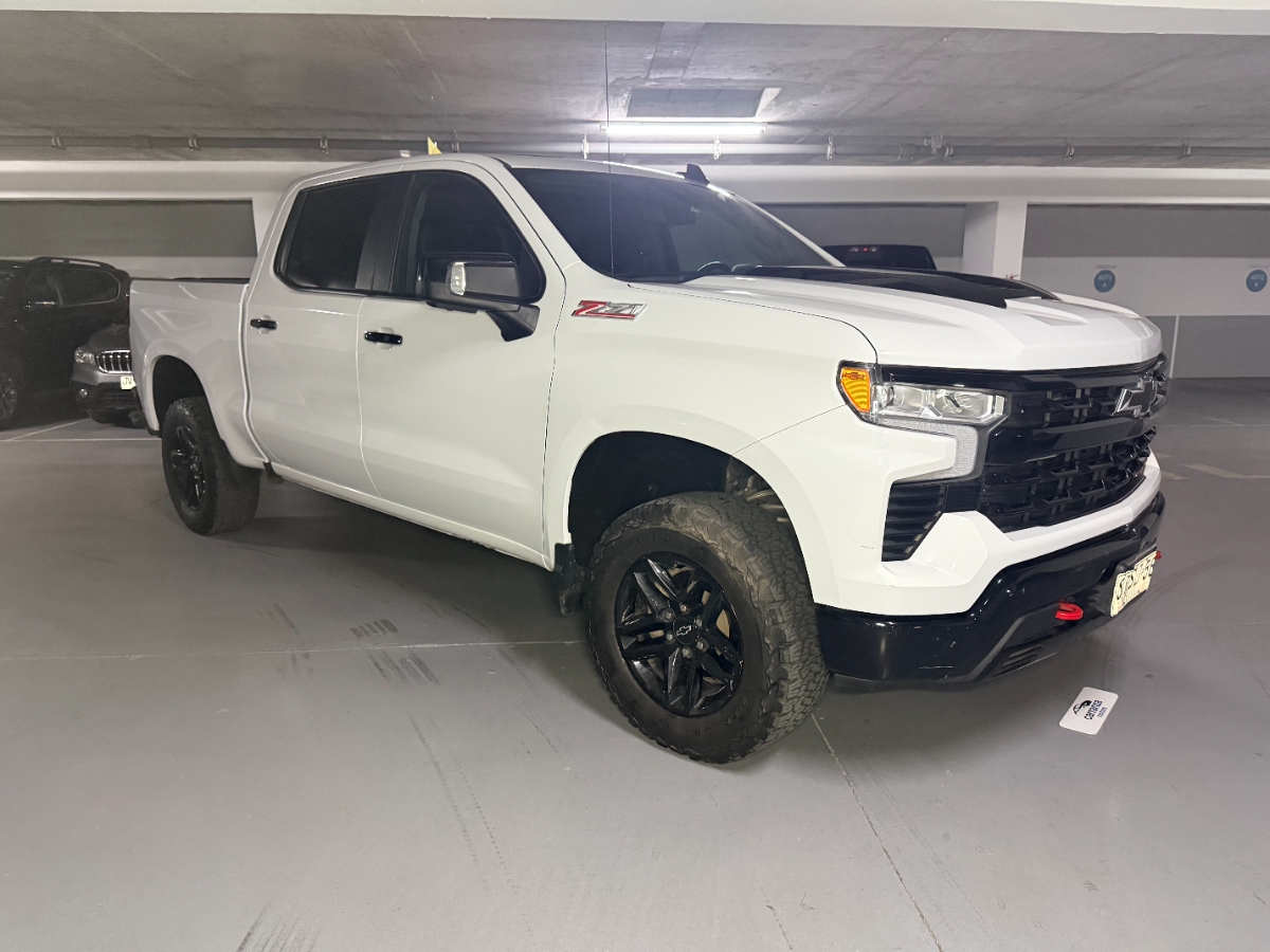 Vehicle media 2