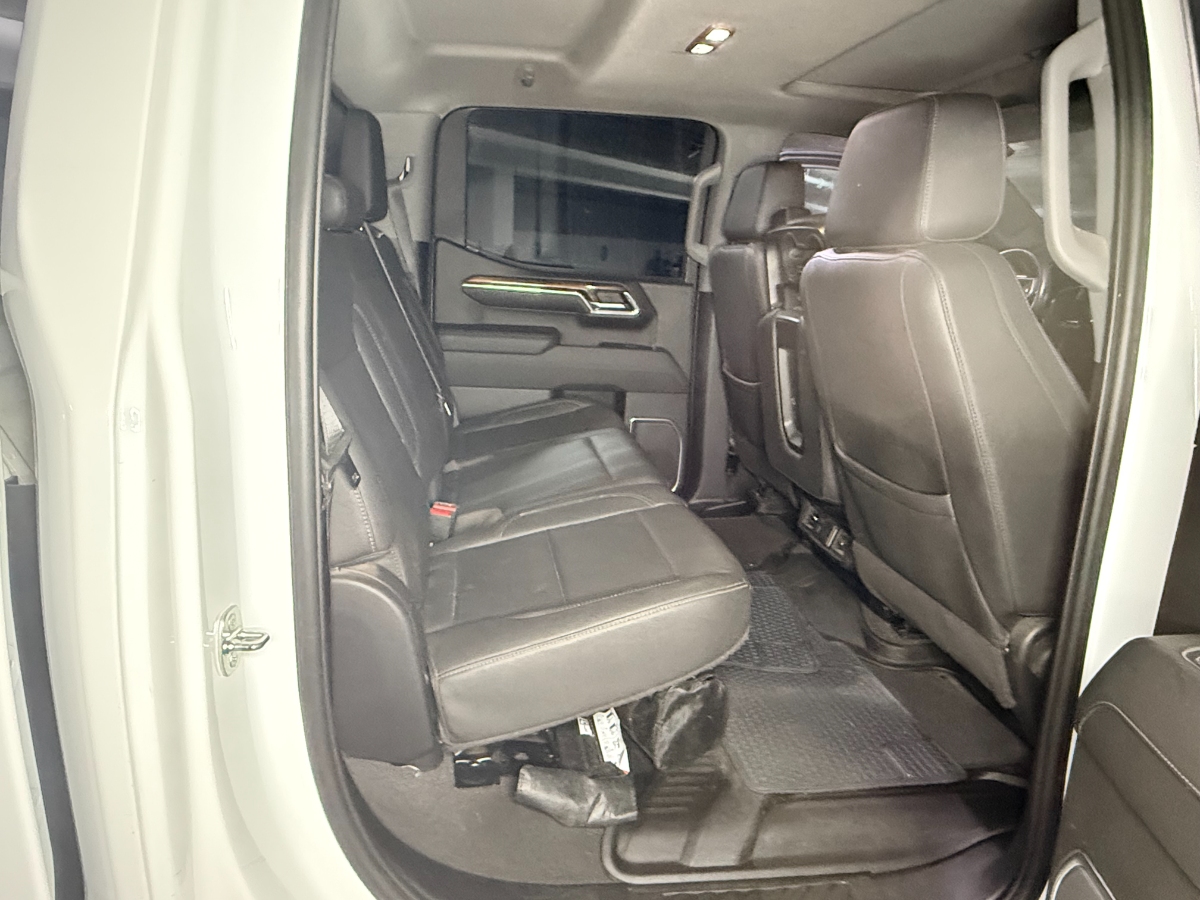 Vehicle media 16