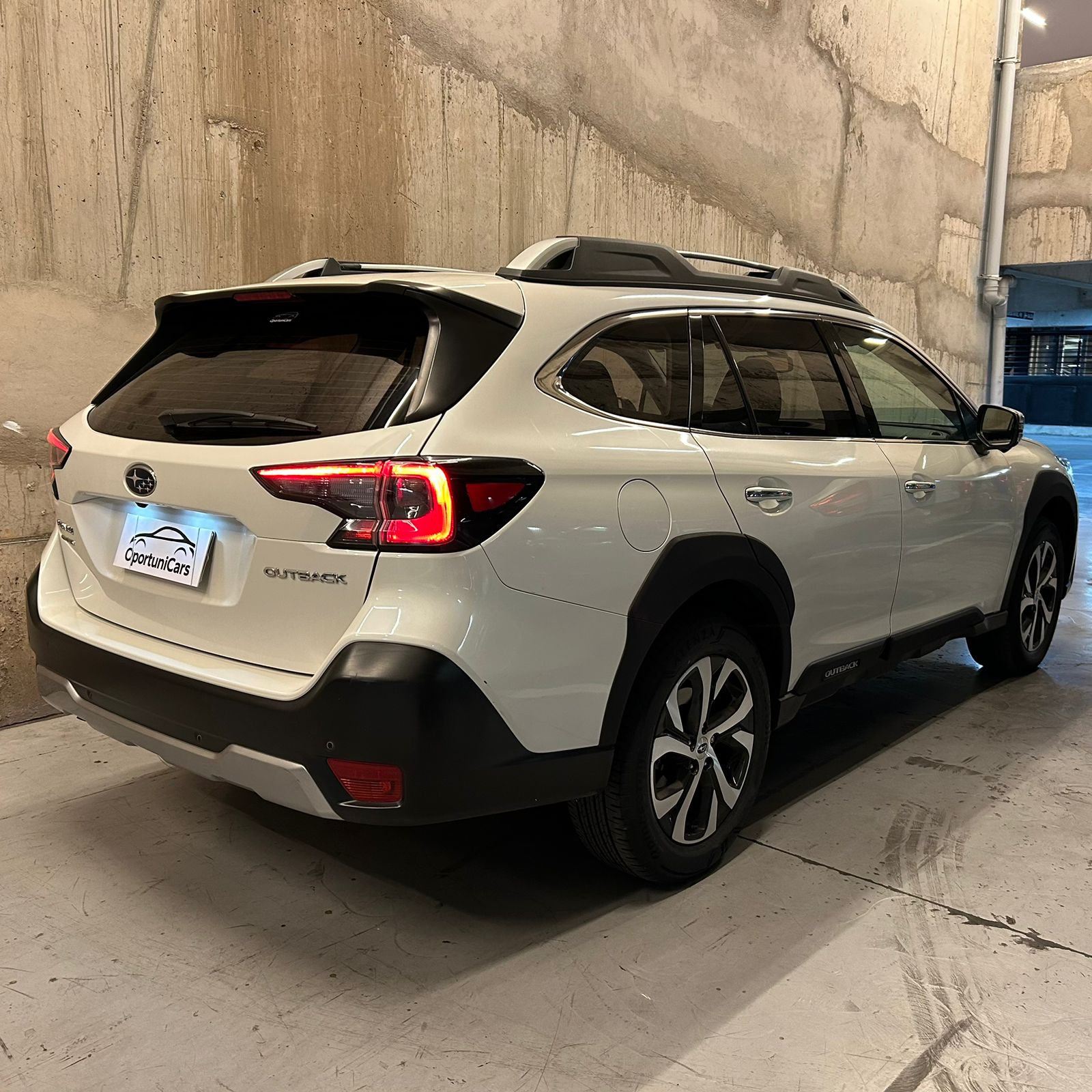 Vehicle media 5