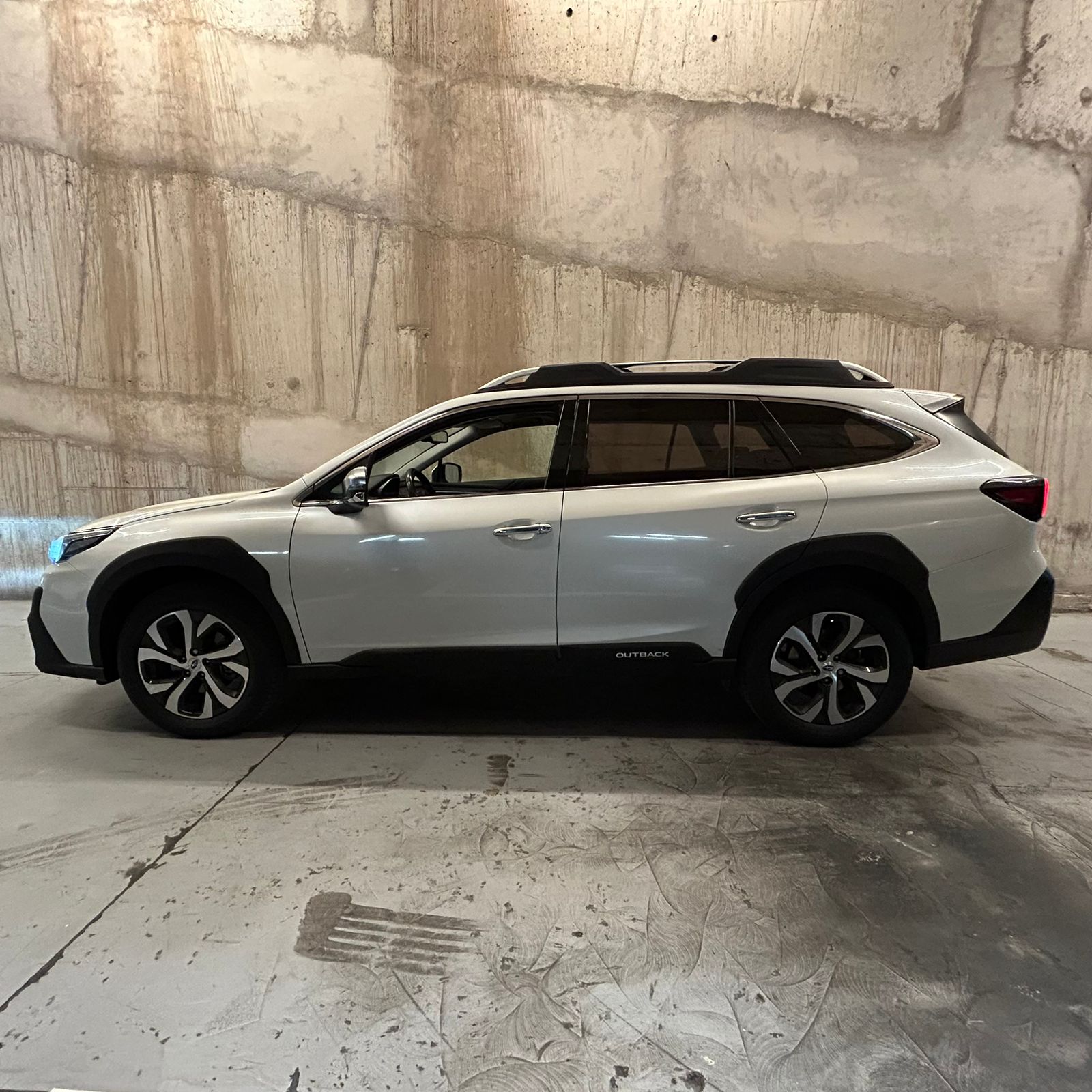 Vehicle media 2