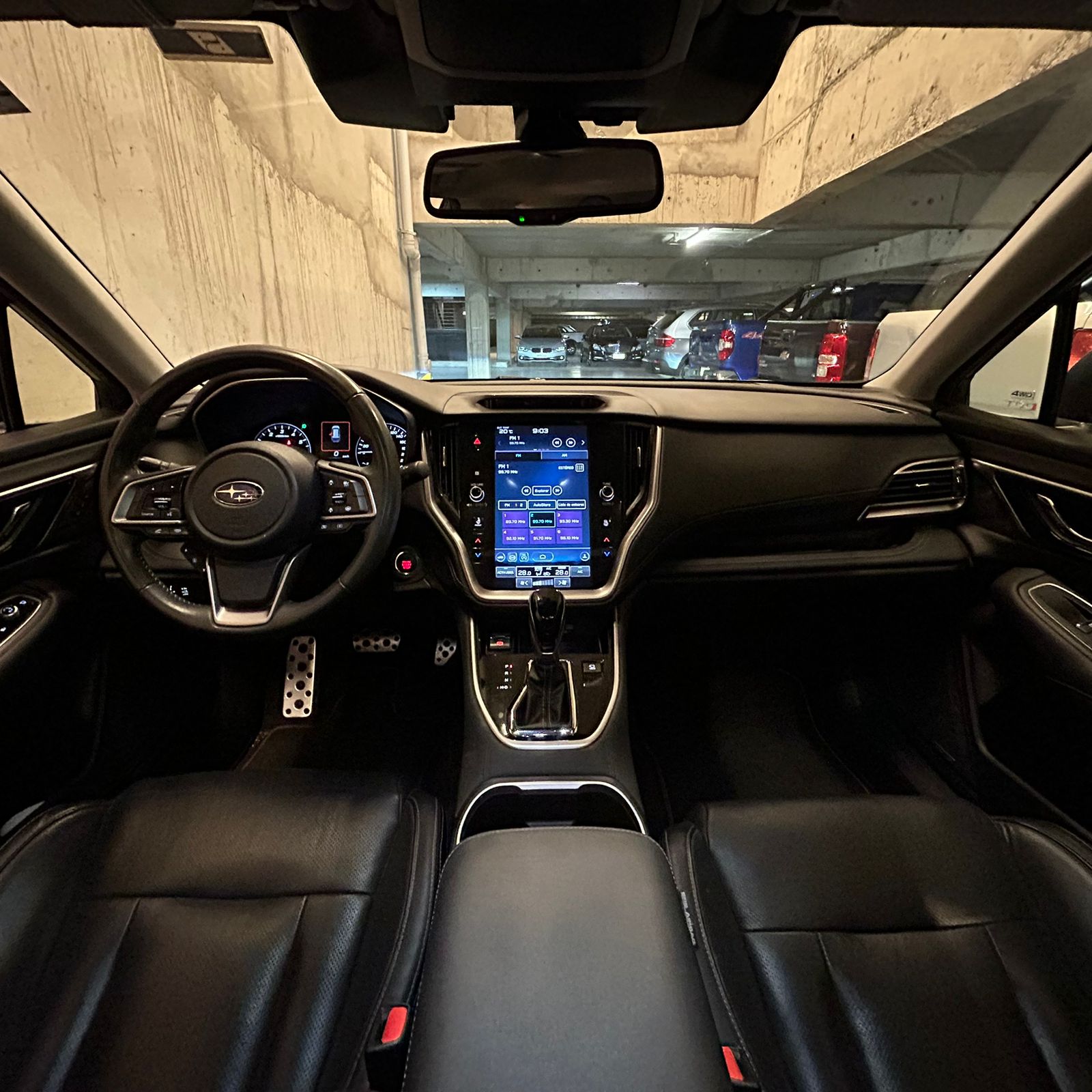 Vehicle media 9
